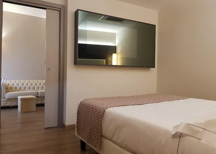 Astra Hotel